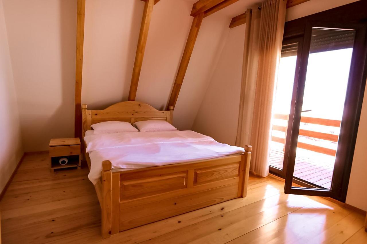 Hill View Chalets Zabljak  Exterior photo