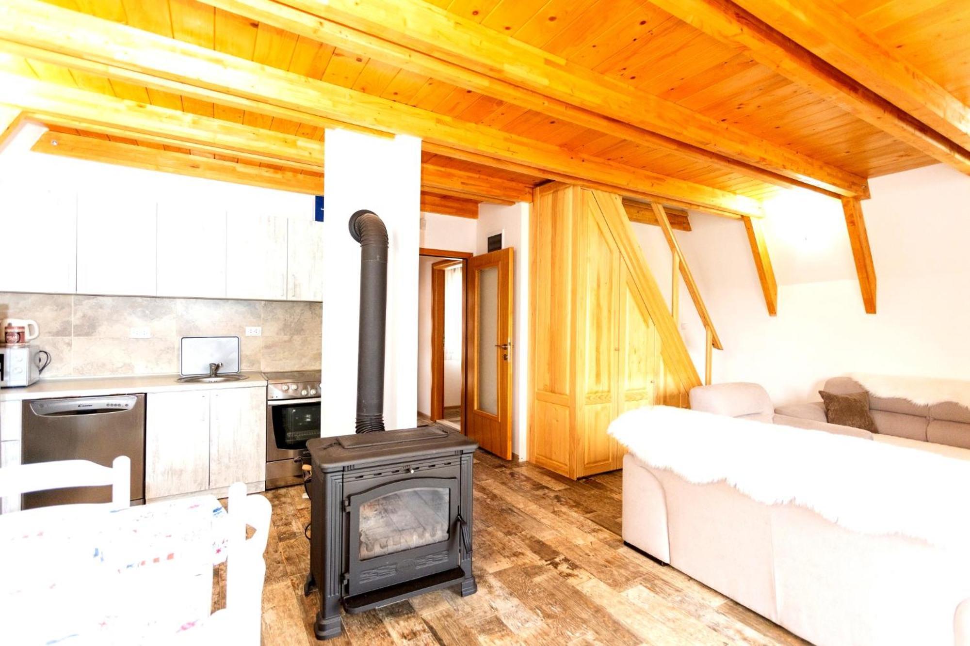 Hill View Chalets Zabljak  Exterior photo